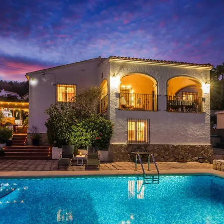 Casa Lantana Βίλα